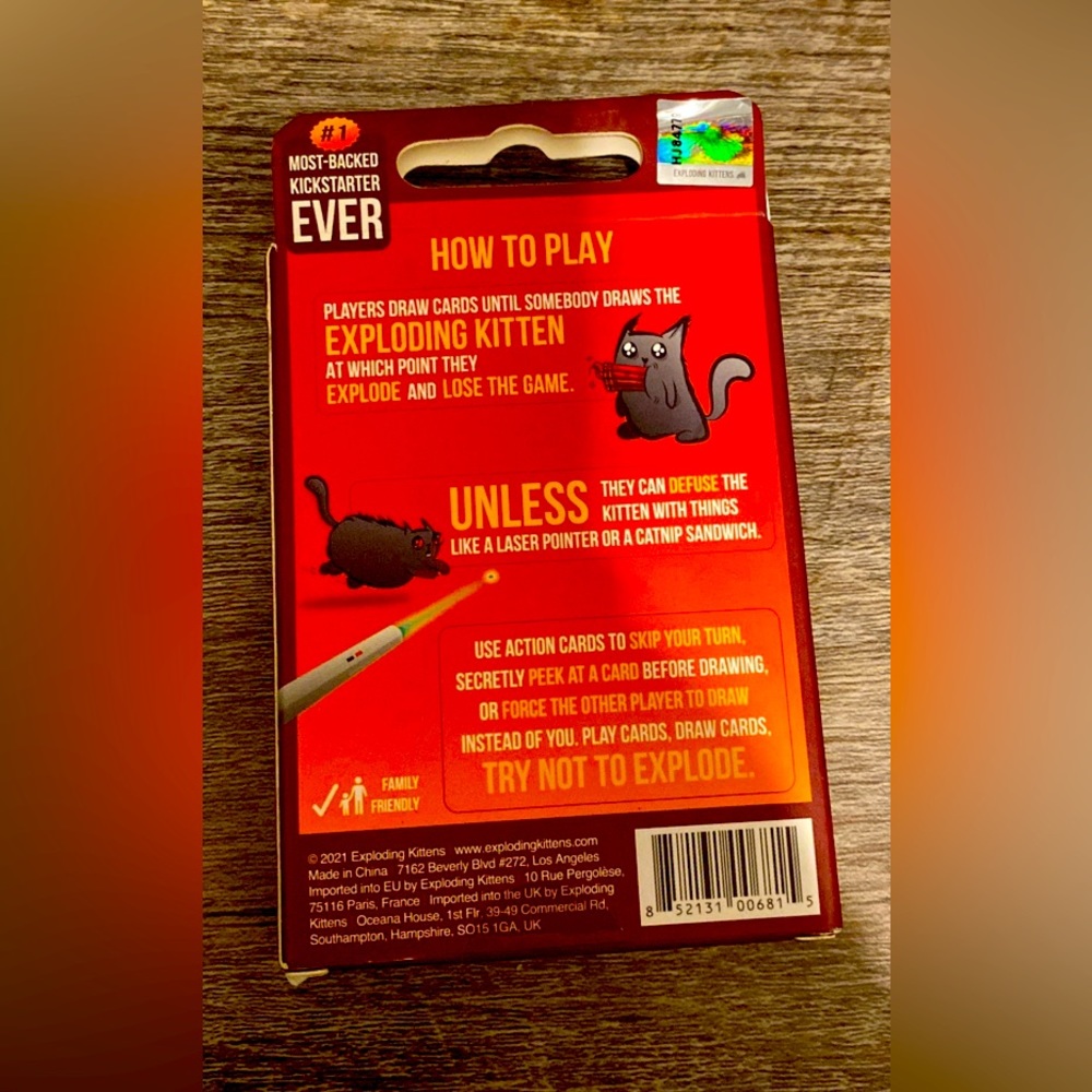Exploding kittens game bundle - Picture 5 of 5